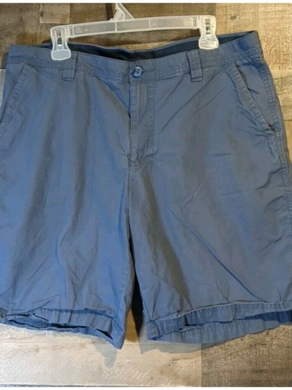 Columbia Washed Out Shorts